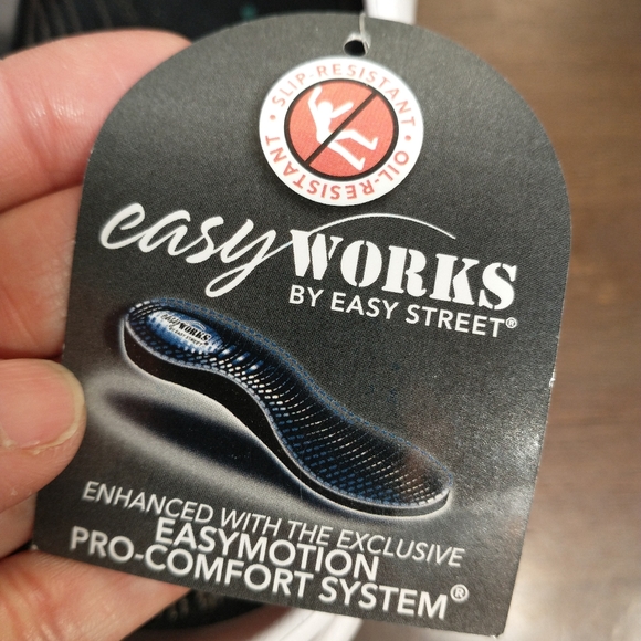 Easy work by easy Street Women Slip on Resistant, Oil Resistant Whit Shoe Size8 - Picture 9 of 13